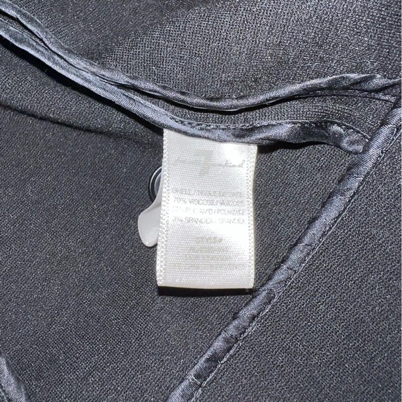 7 For All Mankind Women’s Tuxedo Style Blazer Size Small - Picture 10 of 11